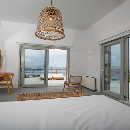 Melidonia Suites Akrotiri  Exterior photo